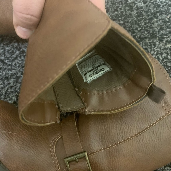 OshkoshB’gosh and Carters Boots size 5 - Picture 5 of 5
